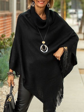 Black pile collar tassel cape